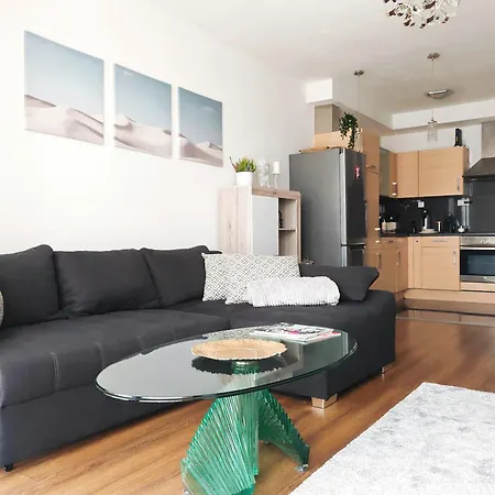 Leda By Nw Apartment